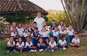 Mobiliario para hogar infantil "La Isabela".